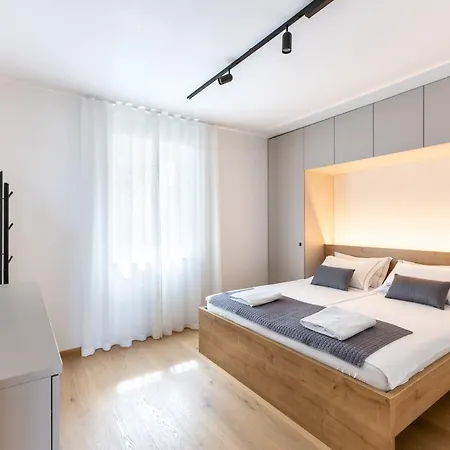 Lux Dolce Vista -